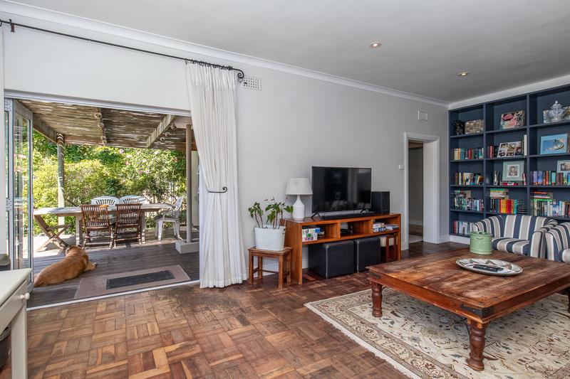 4 Bedroom Property for Sale in Bergvliet Western Cape
